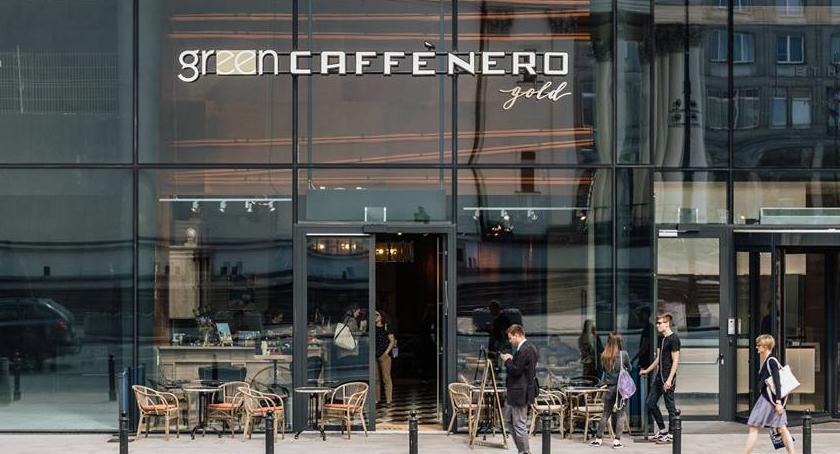 Trwają kontrole sanepidu w Green Caffe Nero. Zatruło się niemal sto osób