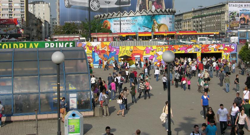 Wybrany operator Patelni. Nowe murale przed metro Centrum już wkrótce