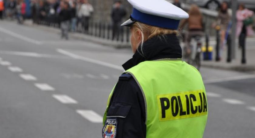 Akcja protestacyjna policji - zamiast mandatów pouczenia