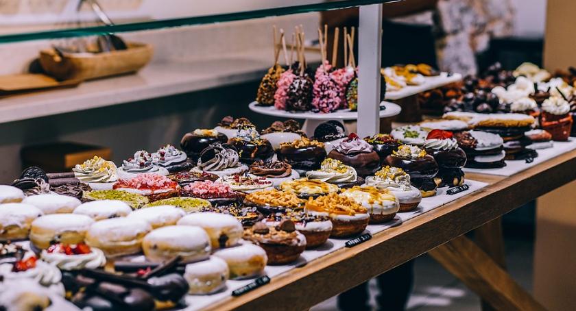 Dunkin Donuts znika z Warszawy