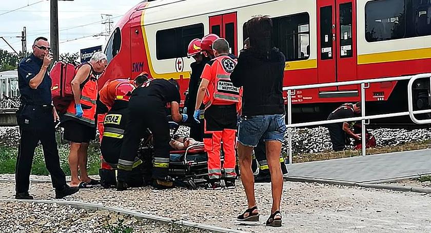Kobieta potrącona przez pociąg [ZDJĘCIA]
