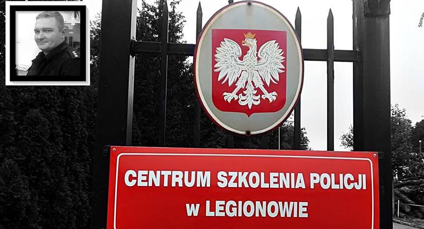 Policjant zmarł na służbie. Karetka nie przyjechała. Prokuratura bada sprawę