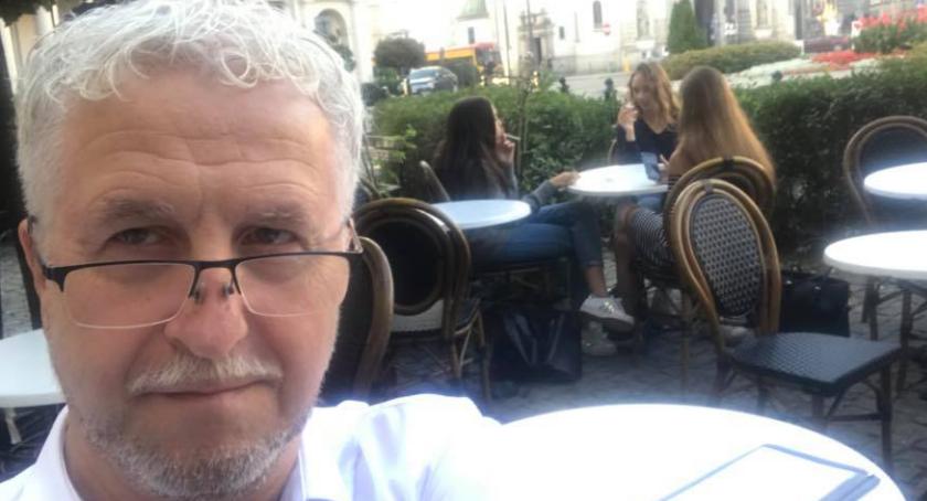 Jacek Wojciechowicz chce przywrócenia tęczy, „czterech śpiących” i nie pozwoli zburzyć PKiN