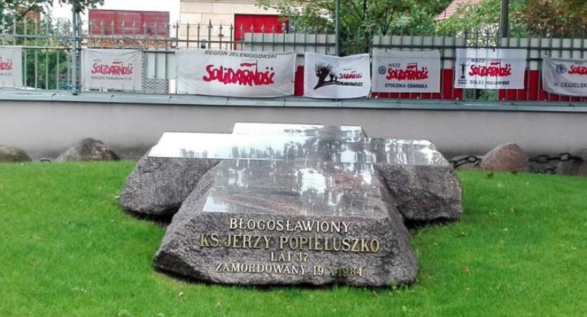Ks. Jerzy Popiełuszko: 