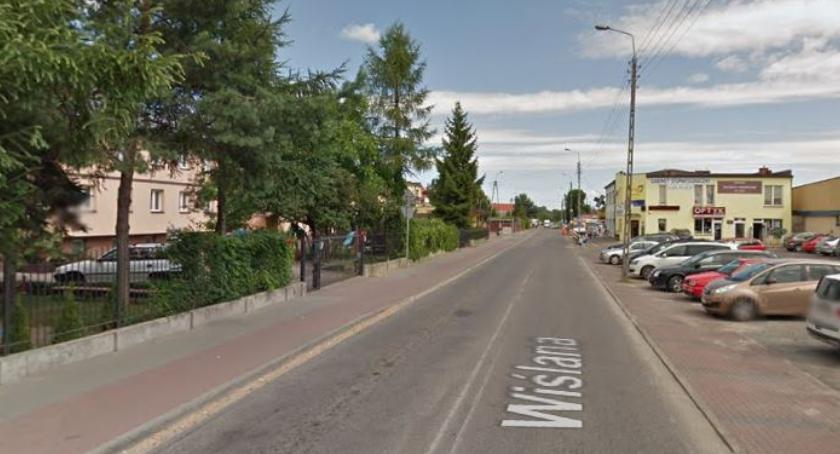Łomianki: Chciał tylko odpocząć leżąc na chodniku przy ul. Wiślanej... Trafił do celi
