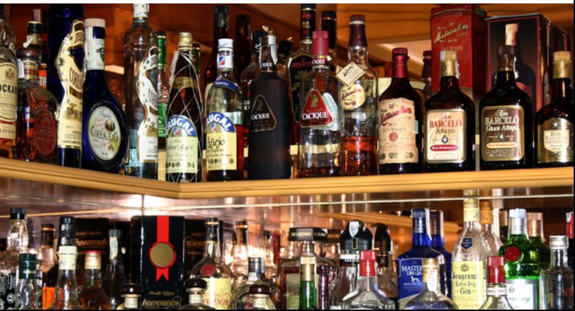 Zakaz sprzedaży alkoholu przez 24 h/dobę – ograniczeniem wolności obywatelskiej?