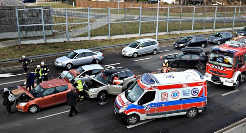 Jedna osoba ranna w wypadku na S7 [ZDJĘCIA]