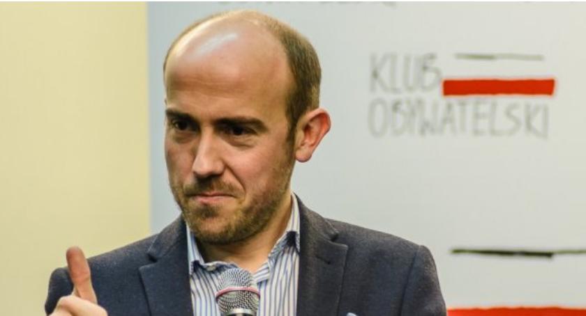 Borys Budka: - Jarosław Kaczyński próbuje udawać, że próbuje coś zmienić. 
