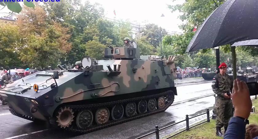 3 maja: będzie dodatkowa defilada. 