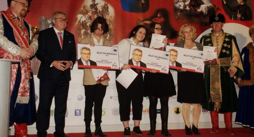 Ryszard Czarnecki wręczył nagrody laureatom Konkursu Patriotycznego Patria Nostra