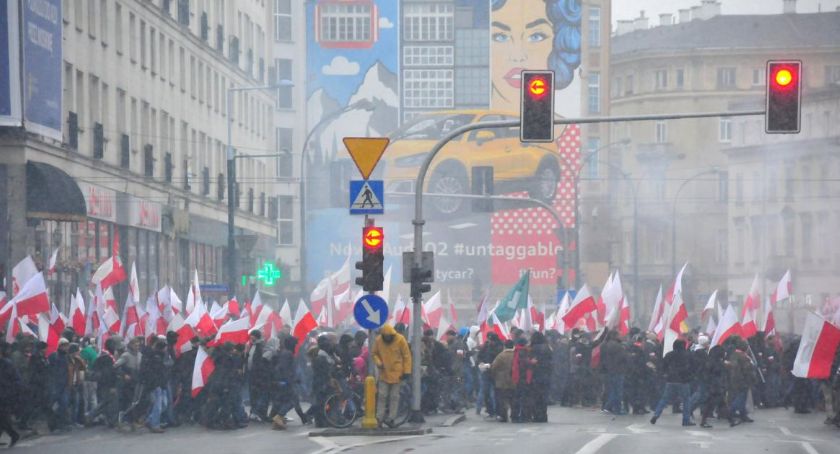 Marsz Suwerenności jednak się odbędzie. Sąd uchylił zakaz prezydenta Warszawy