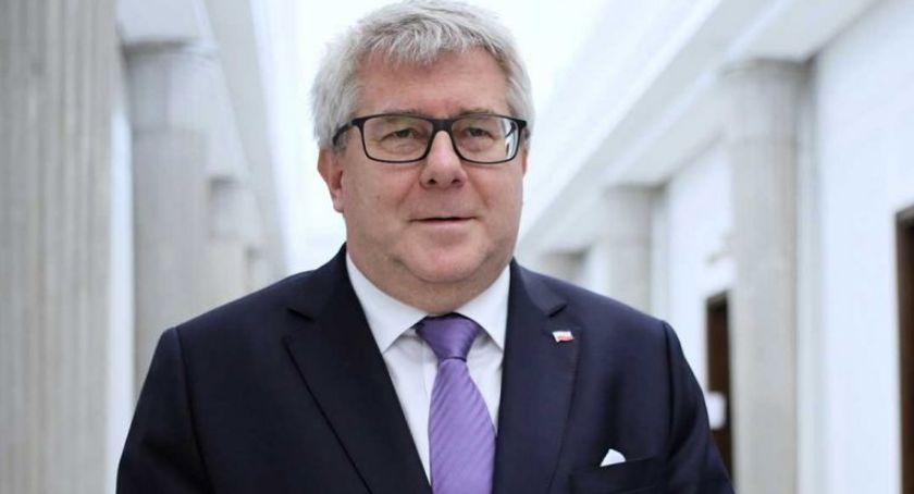 Ryszard Czarnecki o swojej pracy, rodzinie i kryzysach unijnych
