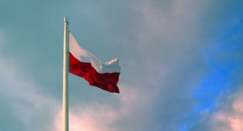 Powstańcy otrzymają nagrody