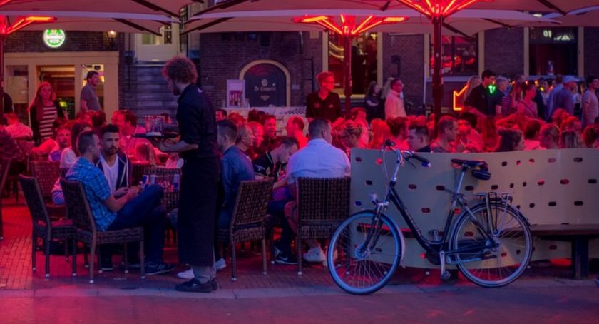 Policja sprawdzi trzeźwość rowerzystów i użytkowników hulajnóg?