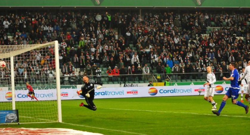Czy mecze Legii Warszawa z FC Europa obejrzymy w telewizji?