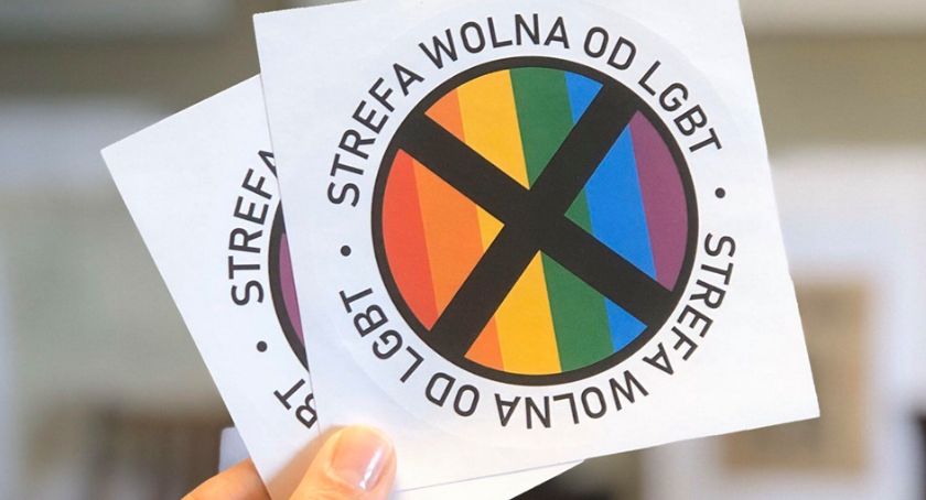 W Empiku nie kupisz Gazety Polskiej z naklejką Strefa wolna od LGBT
