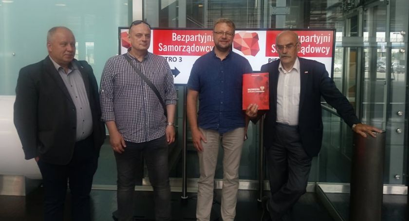 Bezpartyjni Samorządowcy z Kukiz15? Trwa spotkanie 