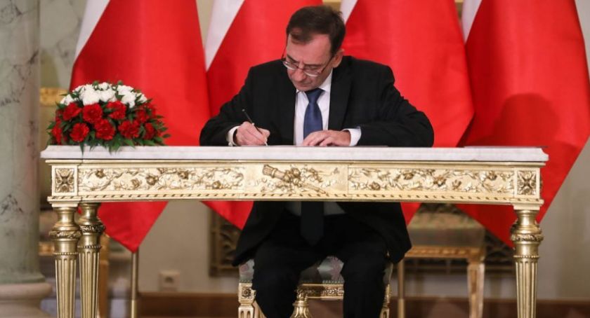 Wybrano ministra spraw wewnętrznych i administracji 