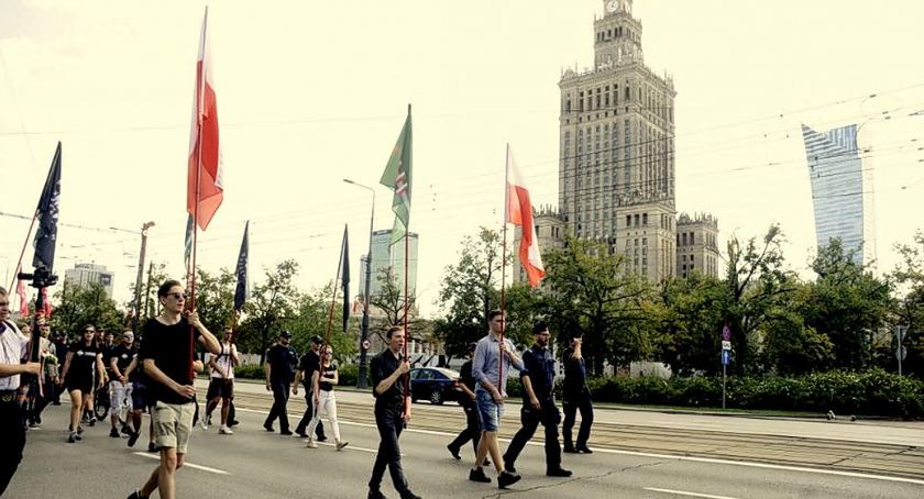 Marsz Młodzieży Wszechpolskiej [ZDJĘCIA] 