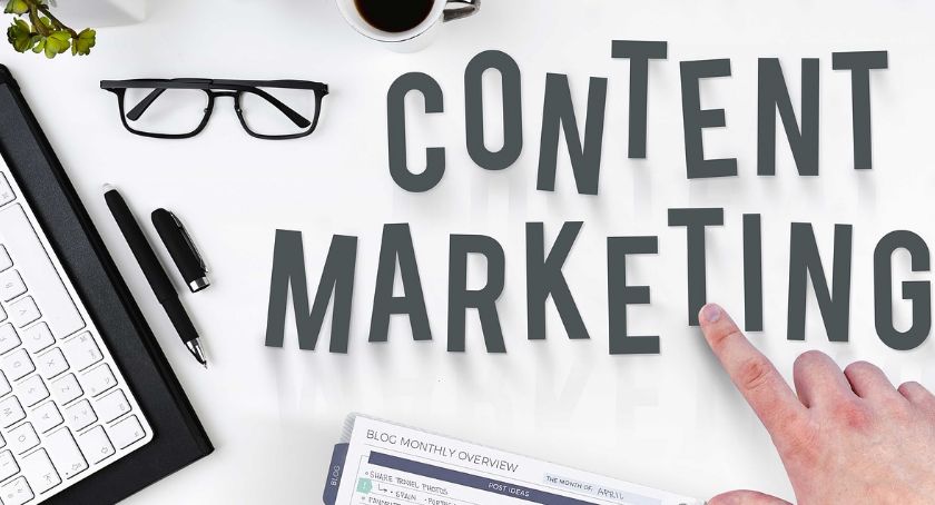 Korzyści płynące z content marketingu [WYJAŚNIENIE]