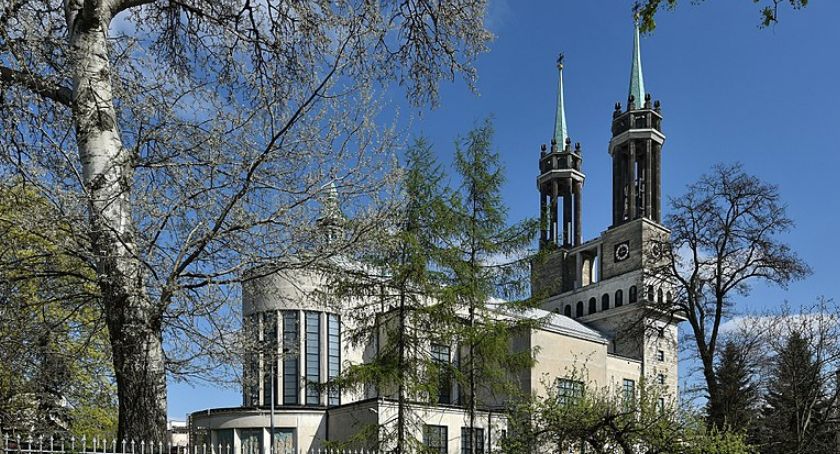 Abp. Gądecki obraża pamięć o ks. Popiełuszce, a abp. Jędraszewski wpisuje się w retorykę PiS