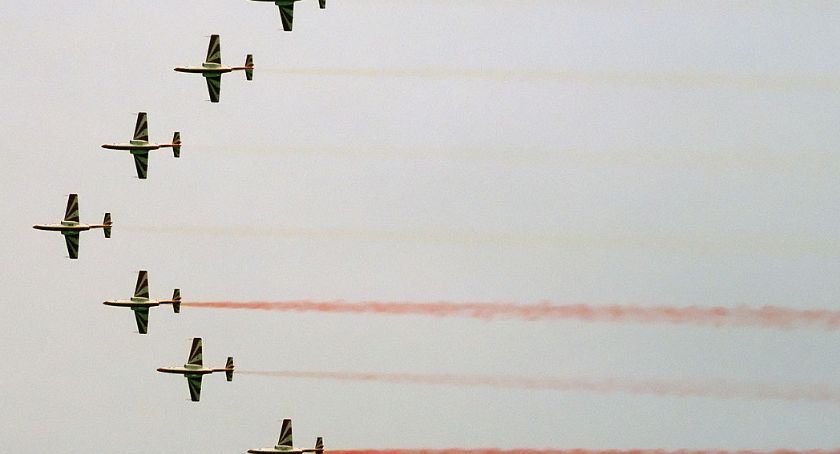 Próba generalna przed świętem lotnictwa
