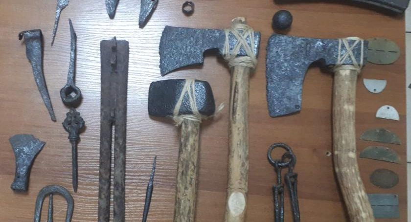 Topory i amunicja z okresu średniowiecza - za to można iść 
