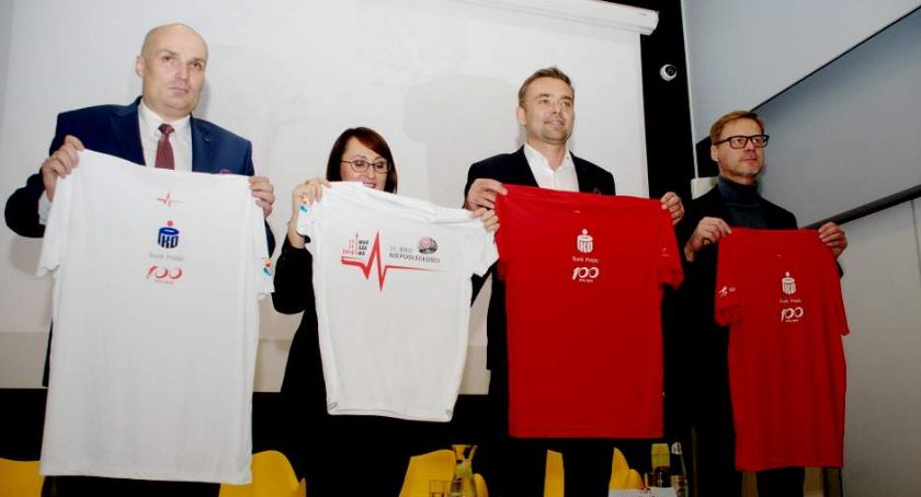 Prezentacja 31. Biegu Niepodległości [ZDJĘCIA]