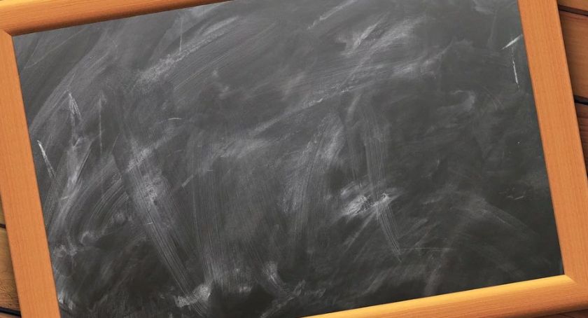 Szkoła podstawowa powstaje przy ulicy Zaruby. Zacznie działać już we wrześniu 2020 roku