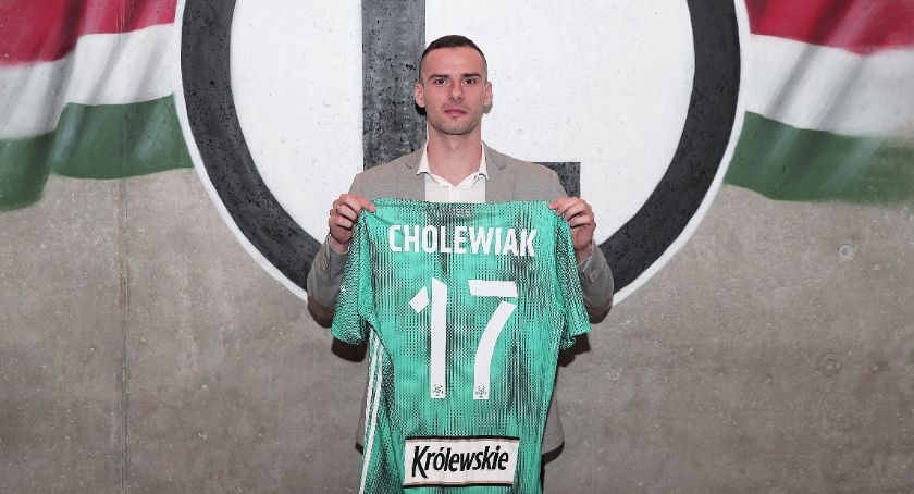 Legia zakupiła nowego pomocnika