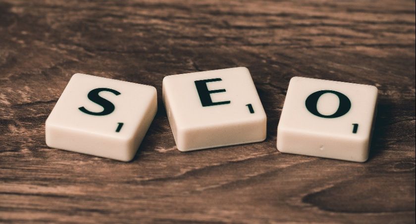 Czym jest SEO? Jak budować pozycję firmy w Internecie?