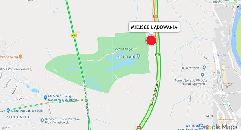 Mały samolot awaryjnie lądował pod Warszawą 