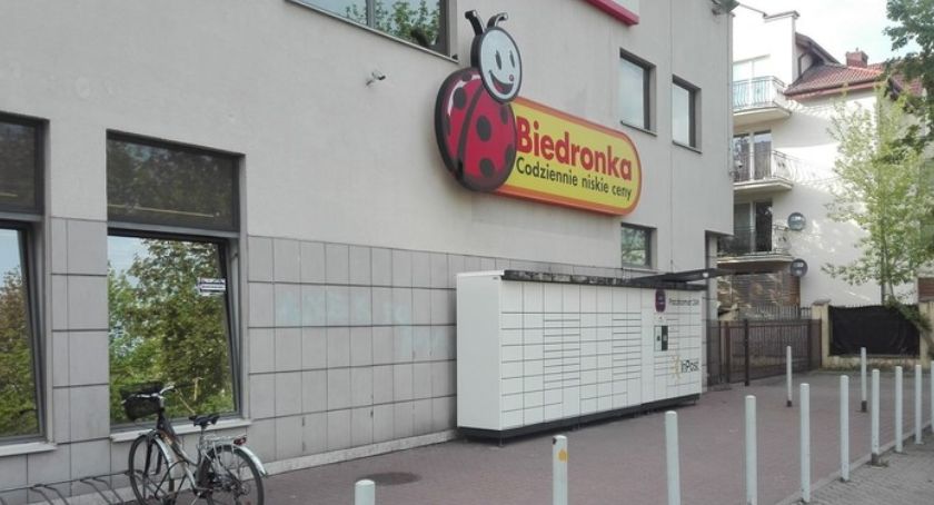 Paczkomat InPost trafił do Warszawy