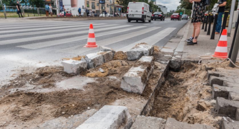 ZDM otworzył oferty na usuwanie barier architektonicznych w 2020 roku