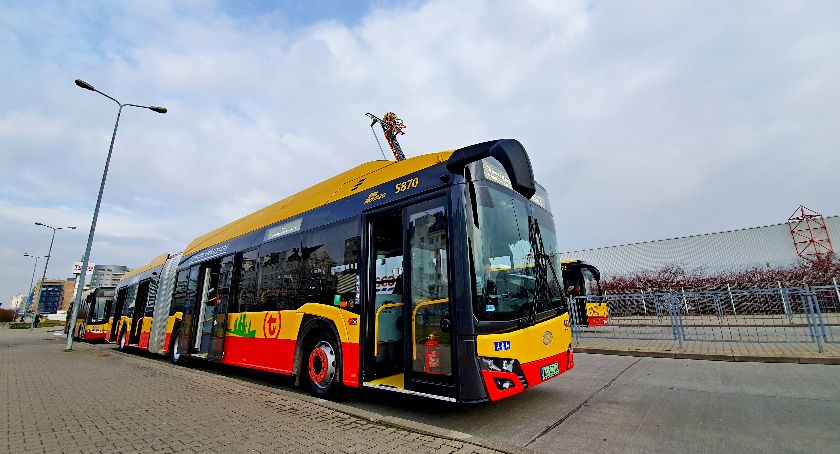 Pierwszy przegubowy autobus elektryczny w Warszawie!