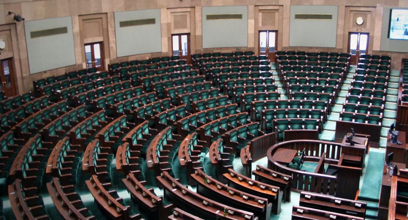 Czy nasza władza jest aż tak genialna