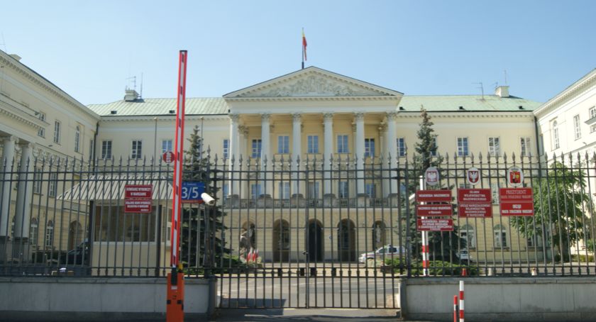 Nowe godziny pracy urzędów w Stolicy