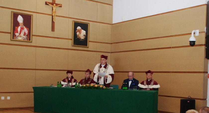 Inauguracja roku akademickiego na UKSW