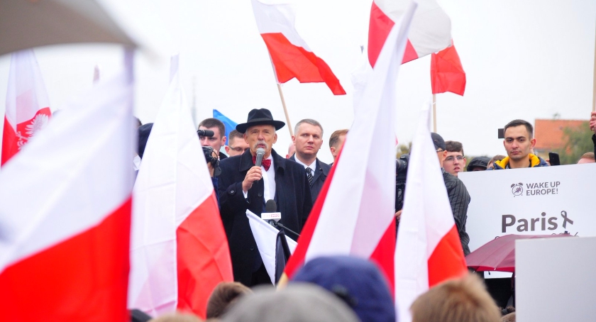 Ulicami Warszawy przeszedł Marsz Wolności i Suwerenności
