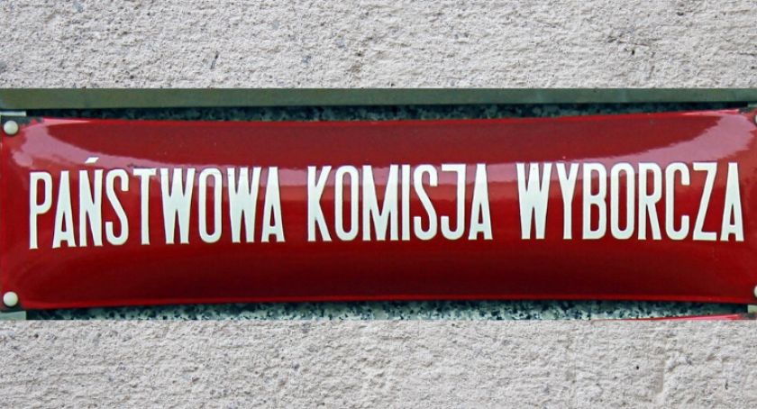 Sen o pustych komisjach wyborczych 
