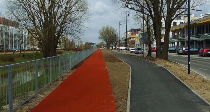 Wilanowskie ścieżki na opak