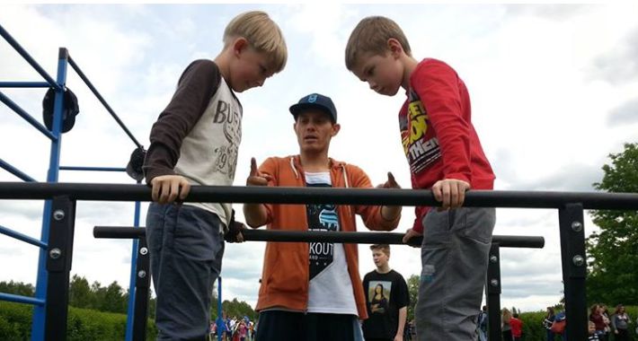 Na Białołęce powstały parki do uprawiania street workoutu