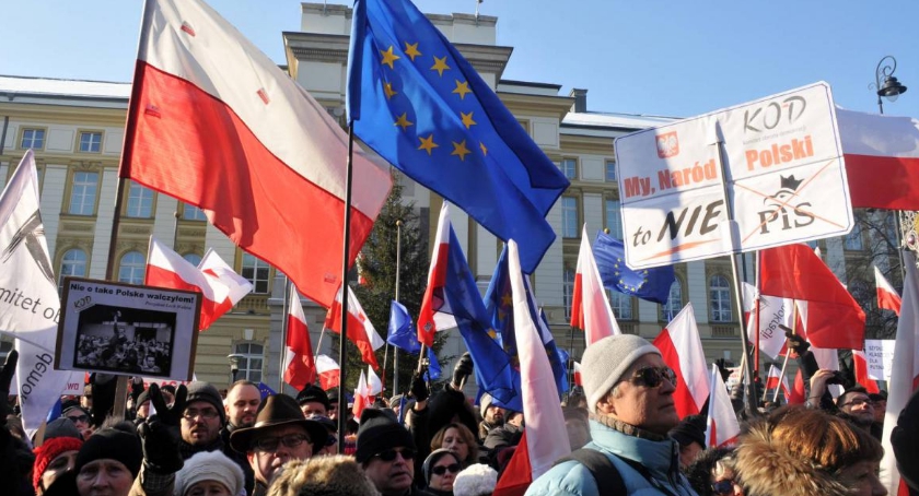 Demonstracja KOD 
