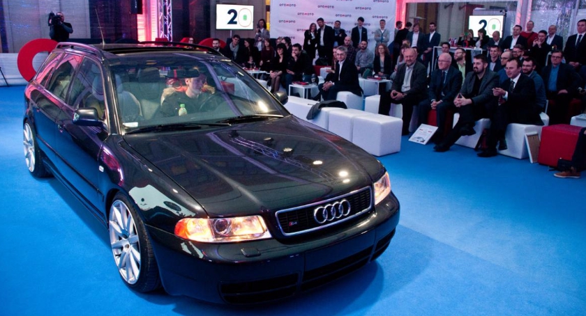 Audi A4 Internetowym Samochodem Roku 2015