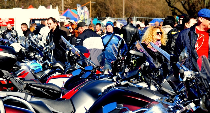 Moto-Bazar na Służewcu [ZDJĘCIA]