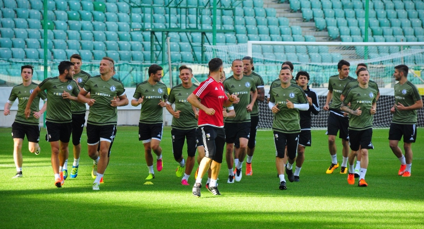 Legia Warszawa już po pierwszym treningu z nowym trenerem [ZDJĘCIA]