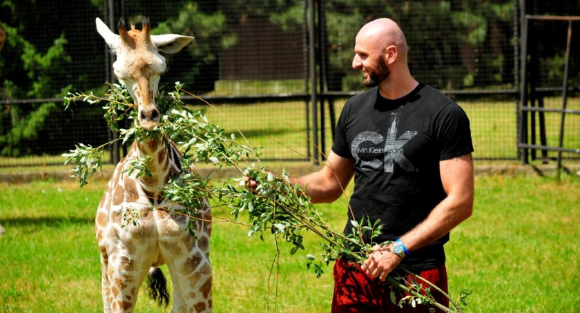 Marcin Gortat odwiedził swojego chrześniaka w zoo [zdjęcia]