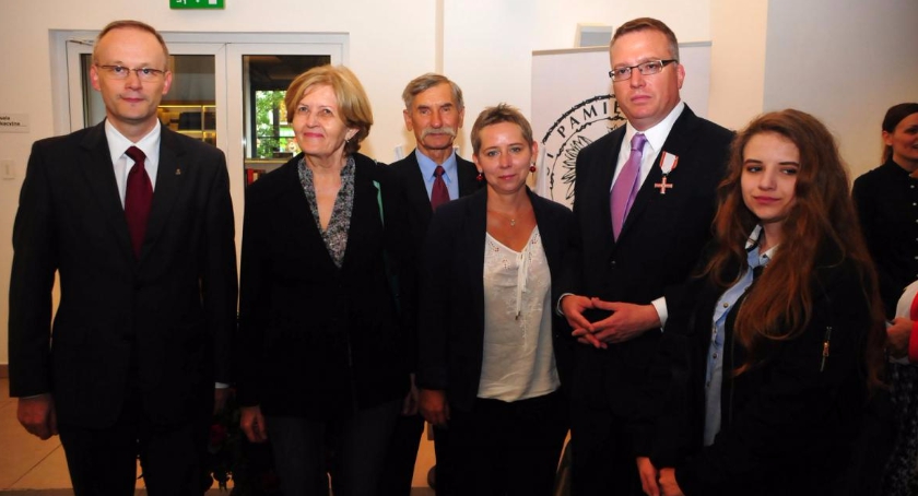 Krzyż Wolności i Solidarności dla działaczy opozycji antykomunistycznej 