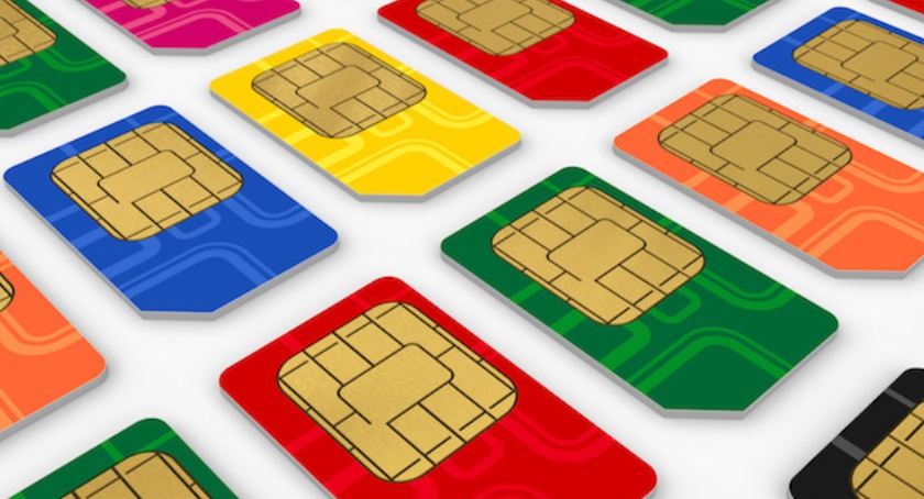 Przy zakupie karty prepaid musisz podać dane osobowe