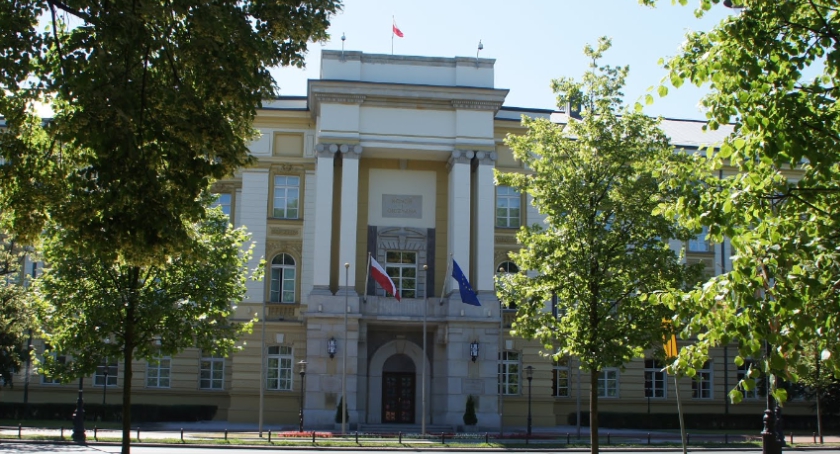 Pijany funkcjonariusz BOR strzegł Kancelarii Premiera 